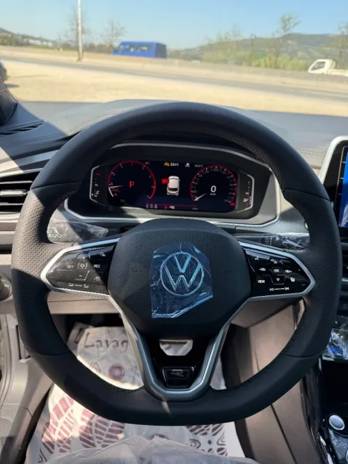 Volkswagen T-Roc 2025 R-Line 