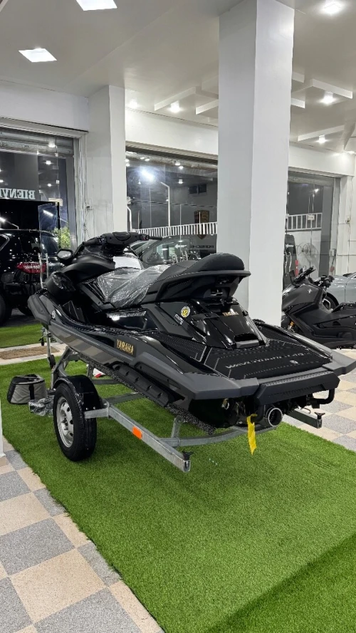 Jet ski