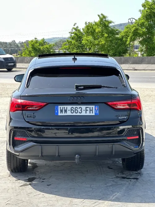 Audi Q3 2024 S Line