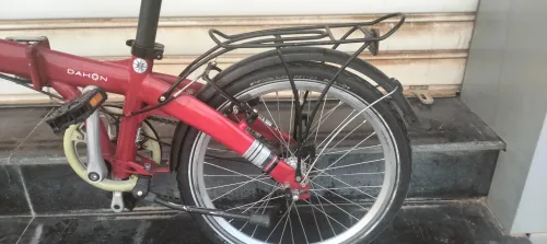 Velo Dahon plaints American 