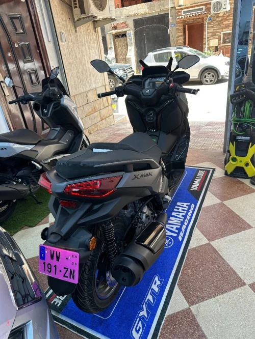 YAMAHA XMAX TECH 2026
