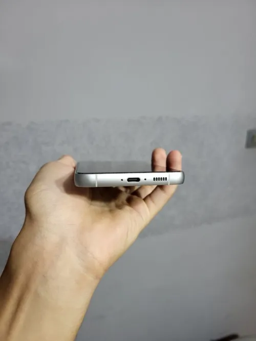 Samsung S23fe