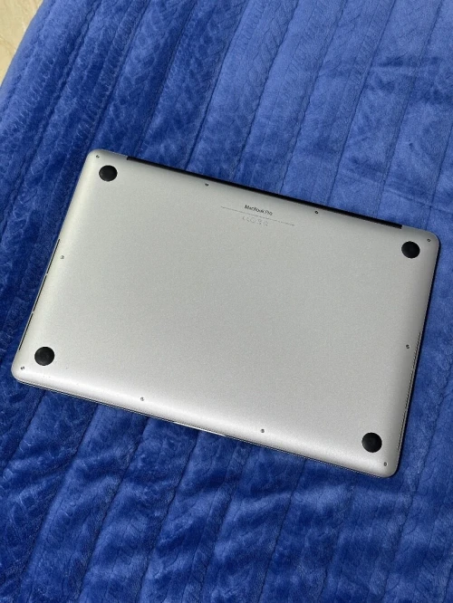 Macbook pro Retina mid-2015 15" i7 16GB\256 SSD