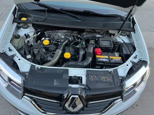 Renault Symbol 2019 white édition
