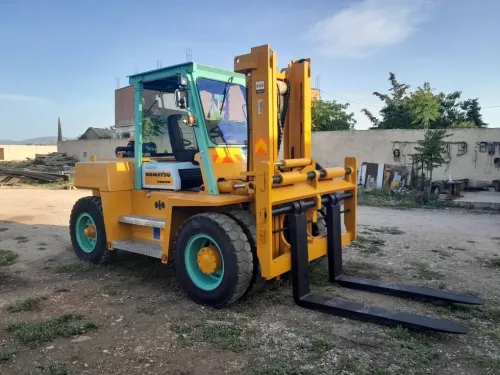 Clark Komatsu 1992