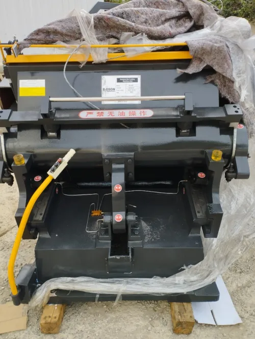 MACHINE DE DÉCOUPE PORTEFEUILLE