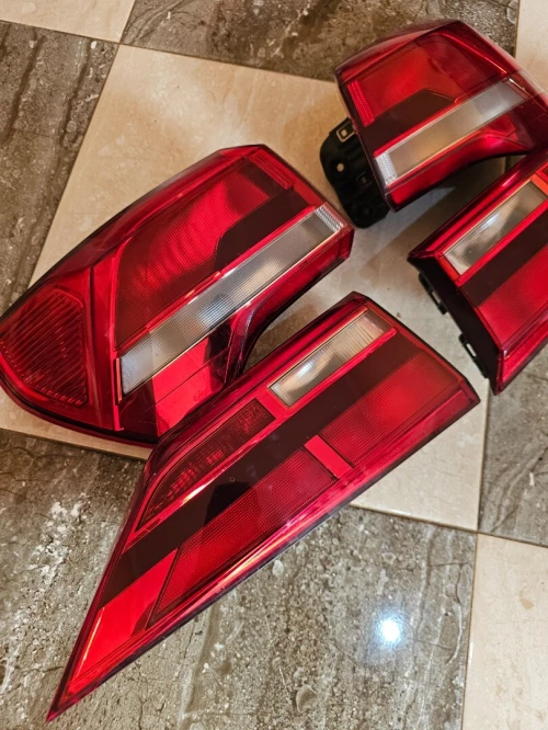 Feux arrière audi Q3 2023