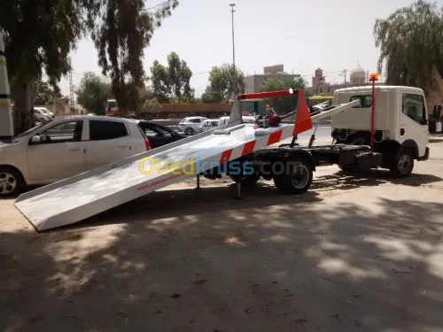 GRUES AUX / NACELLES , HYD & CARROSSER