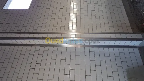 REVÊTEMENT DE SOL ANTI ACIDE