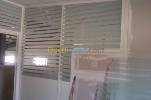 Menuiserie d'aluminiume