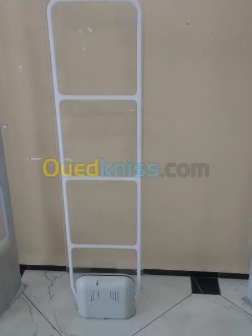 antivole portique et cam et logiciel