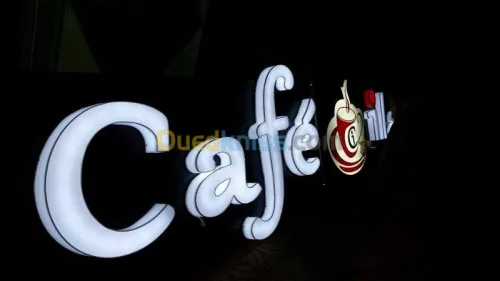 Alucobond,Lettre en relief plexi,LED.