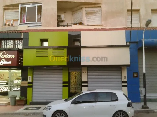 Alucobond,Lettre en relief plexi,LED.