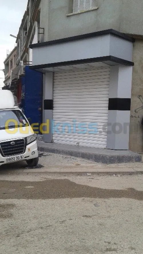 Alucobond,Lettre en relief plexi,LED.