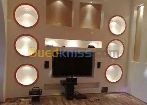 faux plafond avec décoration et pvc 