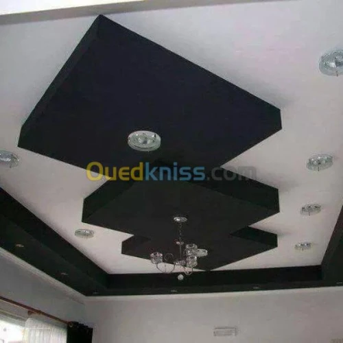 faux plafond avec décoration et pvc 