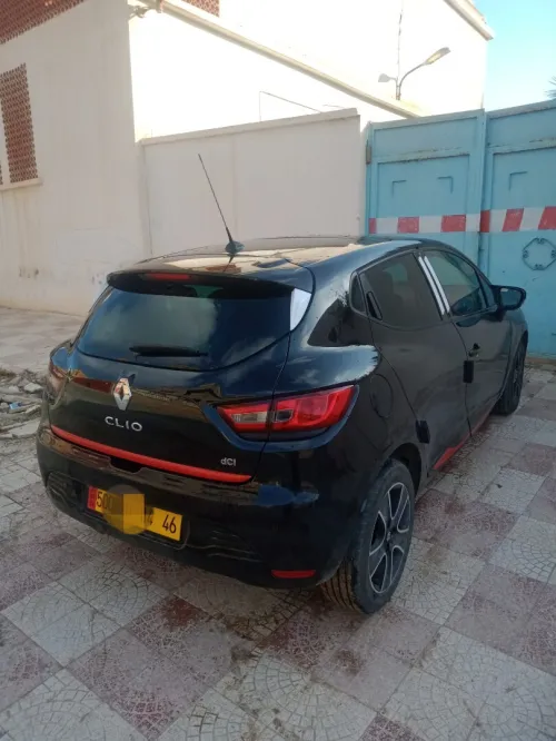 Renault Clio 4 2014 Exception