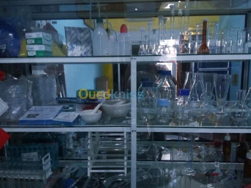 Equipement de laboratoire, consommable