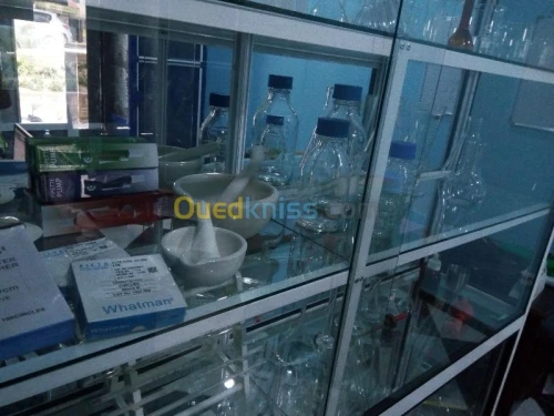 Equipement de laboratoire, consommable