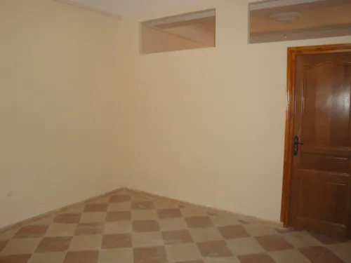 Location Local F8 Tipaza Kolea
