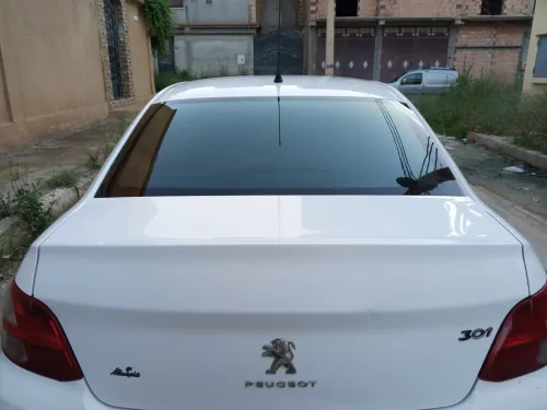 Peugeot 301 2013 Active