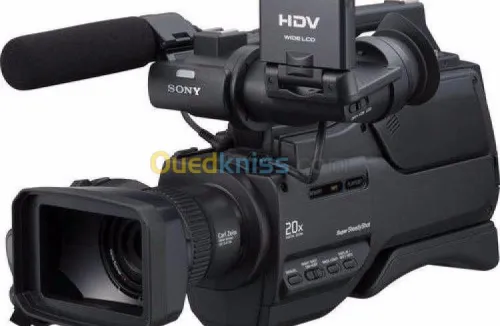 camera women