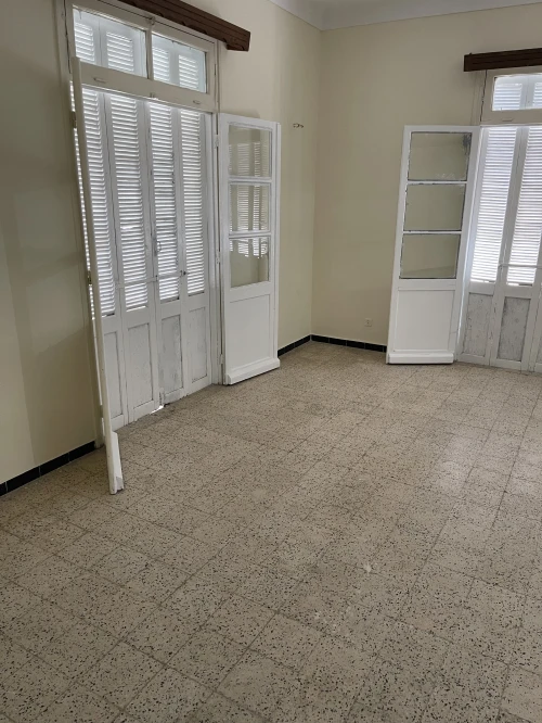Location Appartement Niveau de villa F5 Alger Kouba