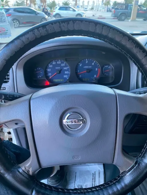 Nissan Hardbody 2011 NP300