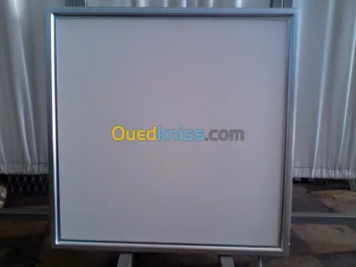 Négatoscope LED & Par avant 