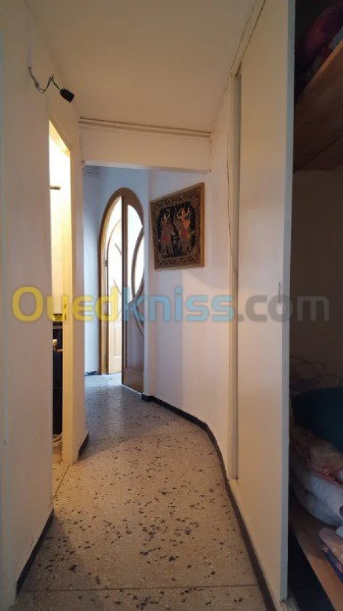 Location Appartement F4 Alger El mouradia