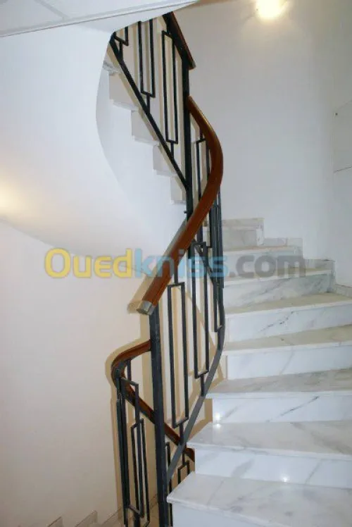 RAMPE D'ESCALIER BOIS,INOX,VERRE