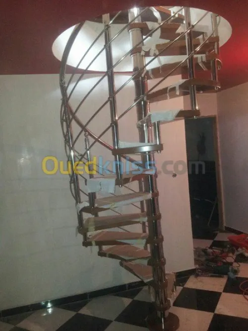 RAMPE D'ESCALIER BOIS,INOX,VERRE