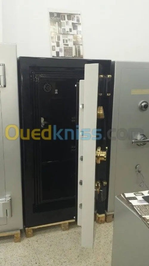 VENTE DE COFFRES FORTS 