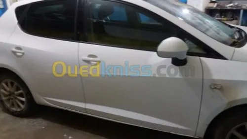 ورشة المحترف لتصليح السيارات بدون دهن