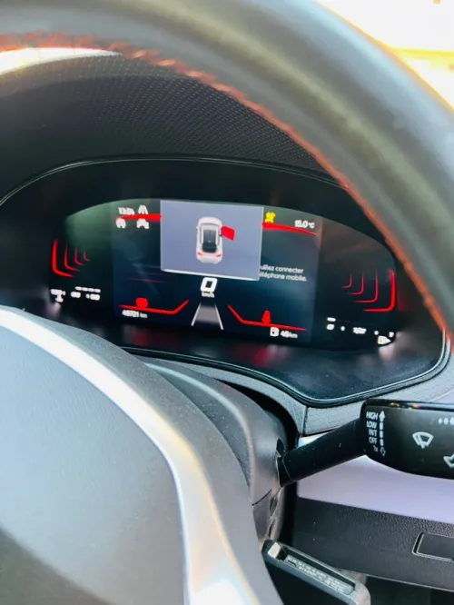 Seat Arona 2023 FR volant droit