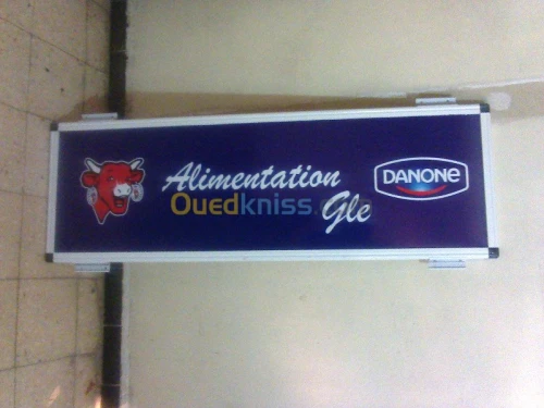 creation panneaux publicitaires