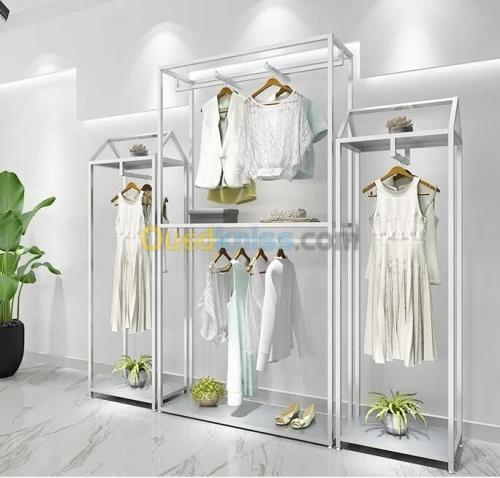  Mobiliers magasins ,comptoir en verre