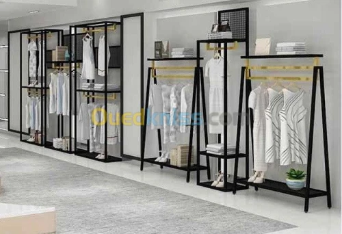  Mobiliers magasins ,comptoir en verre