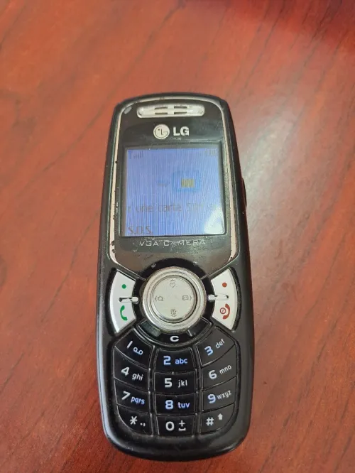LG B2100