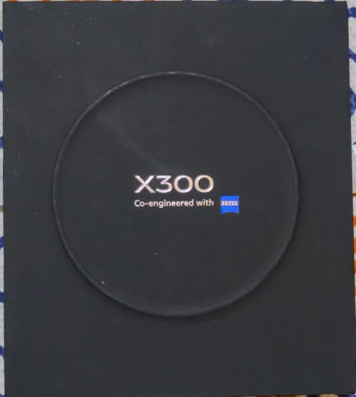 VIVO X300 12GB / 256GB