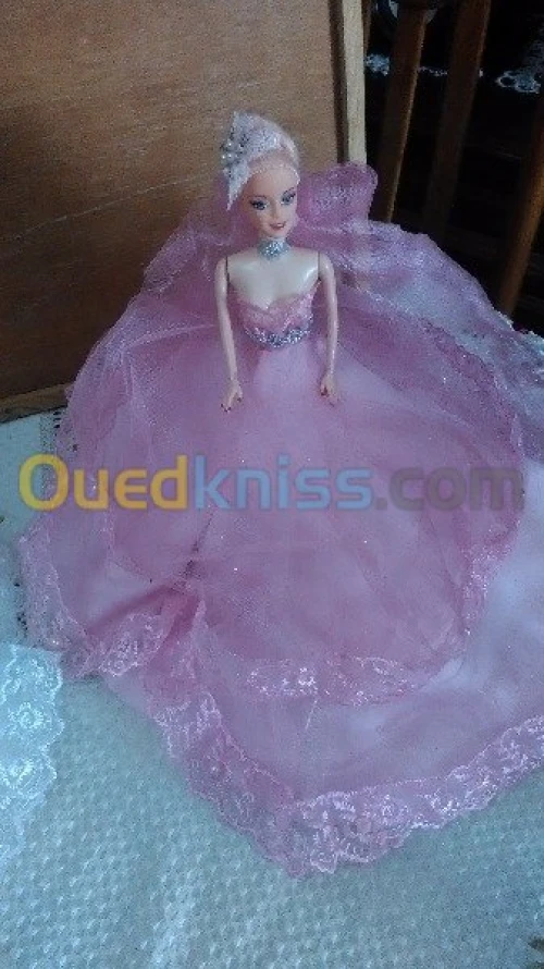 Décoration poupée pour gâteau 