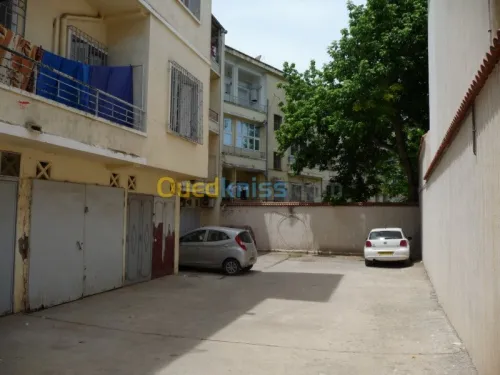 Location Appartement F5 Alger Hydra