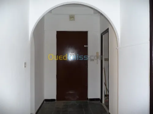 Location Appartement F5 Alger Hydra