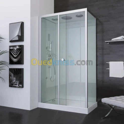 Cabine de douches sur commande