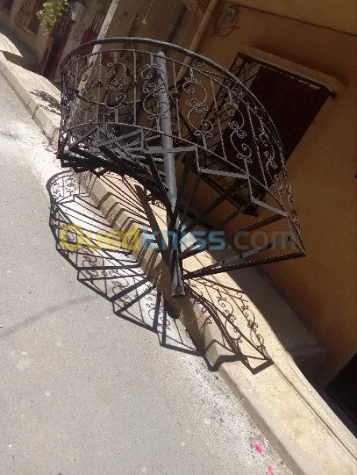 escaliers, portes et barreaudages