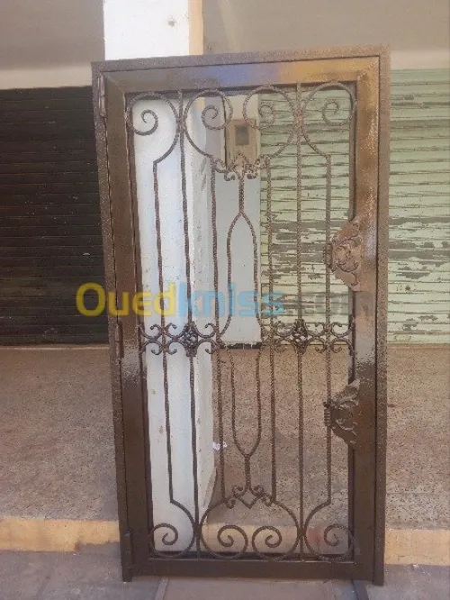 escaliers, portes et barreaudages