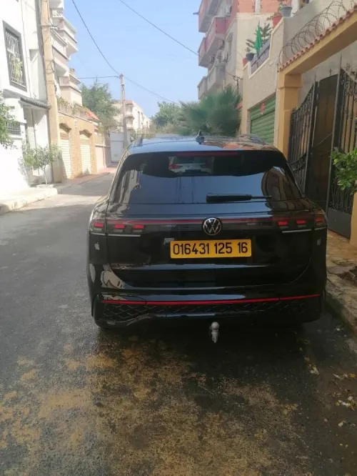Volkswagen New Tiguan 2025 R