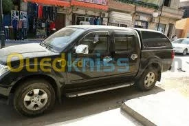 location voiture est pickup 4x4 / 4x2 avec chauffeur 