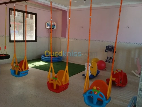 crèche ecole maternelle