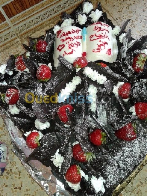 gâteaux, tartes d'anniversaire